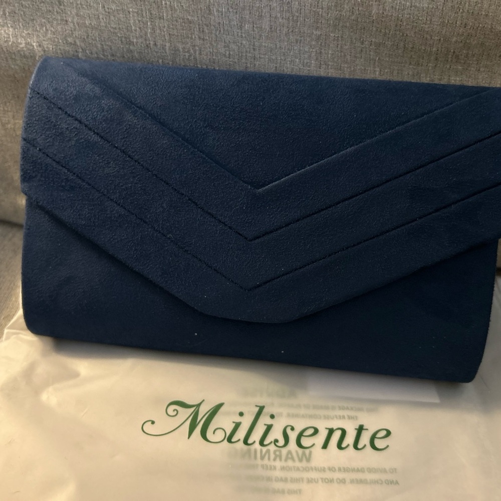 Milisente Blue Clutch